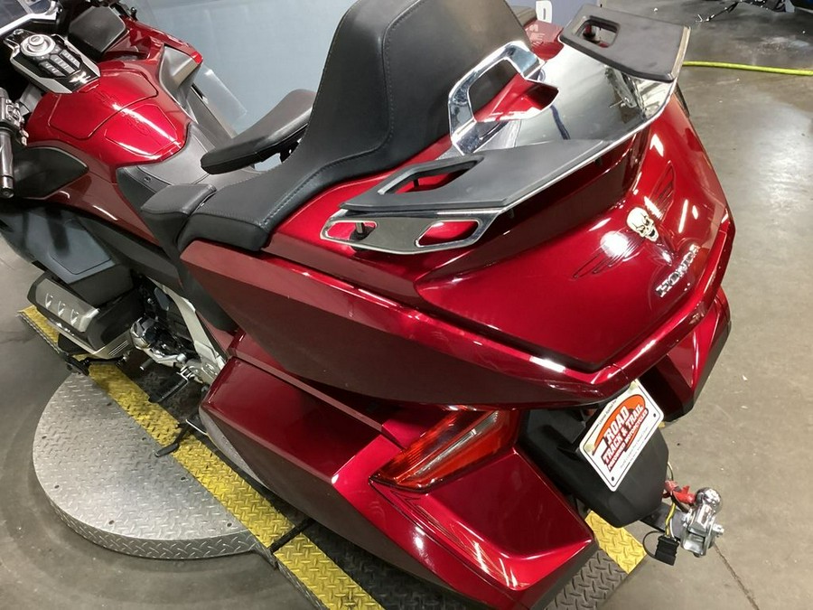 2019 Honda® Gold Wing Tour Candy Ardent Red