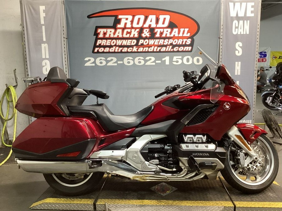 2019 Honda® Gold Wing Tour Candy Ardent Red