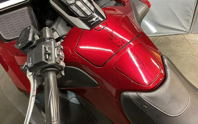 2019 Honda® Gold Wing Tour Candy Ardent Red