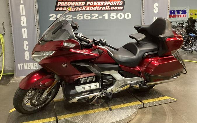 2019 Honda® Gold Wing Tour Candy Ardent Red