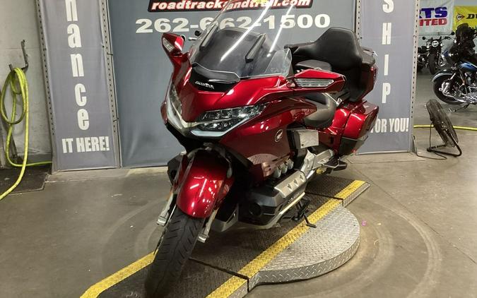 2019 Honda® Gold Wing Tour Candy Ardent Red