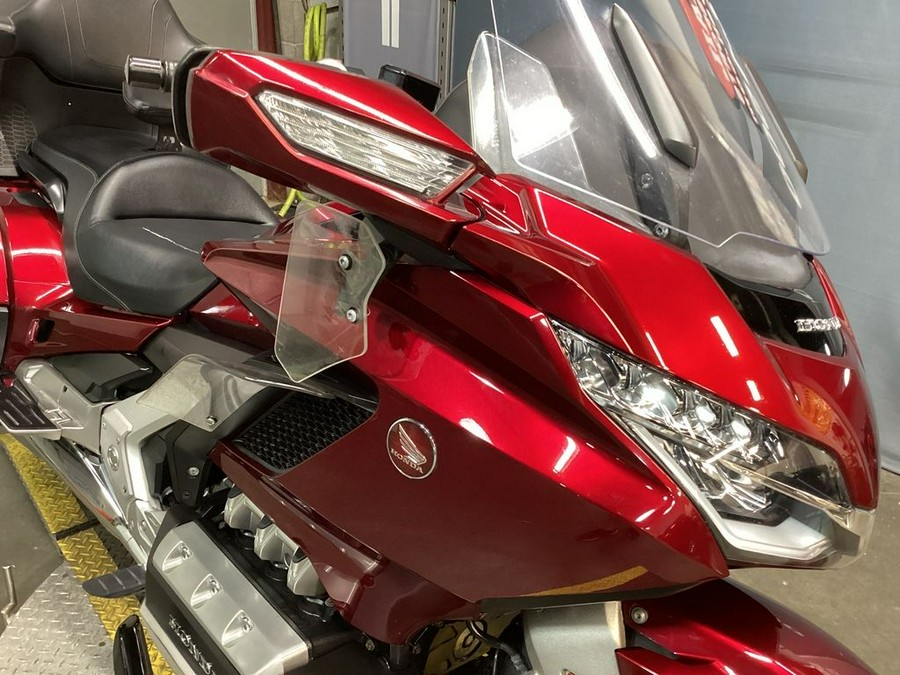 2019 Honda® Gold Wing Tour Candy Ardent Red