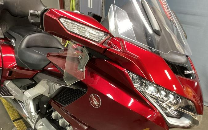 2019 Honda® Gold Wing Tour Candy Ardent Red