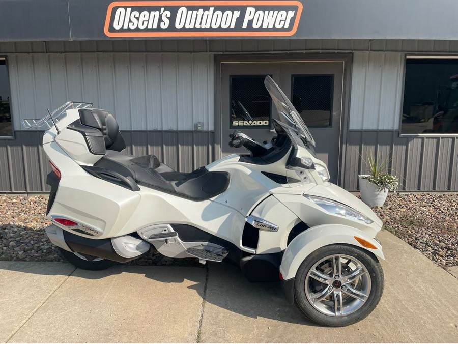 2011 Can-Am RT Limited Roadster - SE5