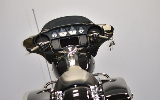 2022 Harley-Davidson Street Glide FLHX