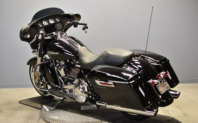 2022 Harley-Davidson Street Glide FLHX