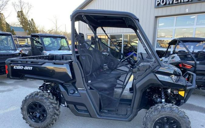 2024 Can-Am® Defender XT HD10