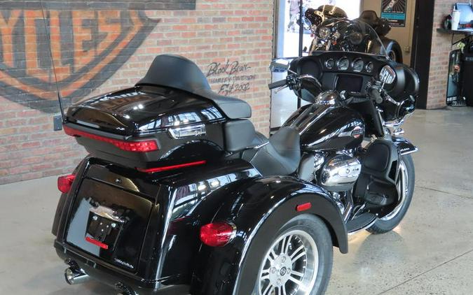 2024 Harley-Davidson® FLHTCUTG - Tri Glide® Ultra