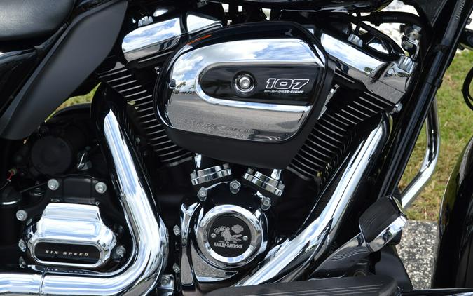 2017 Harley-Davidson® Street Glide® Special - FLHXS