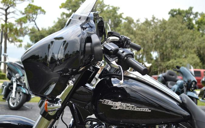 2017 Harley-Davidson® Street Glide® Special - FLHXS