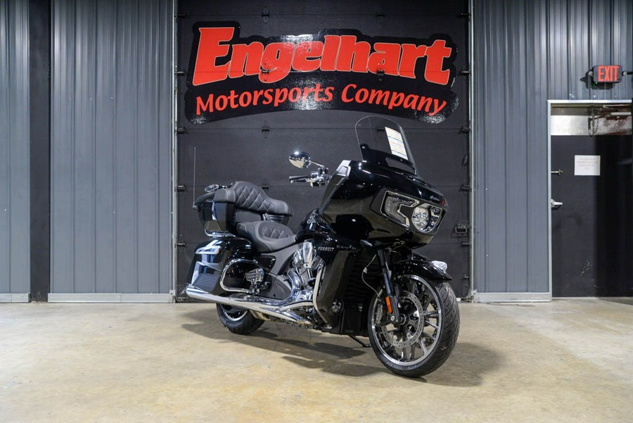 2022 Indian Motorcycle Pursuit® Limited® with Premium Package