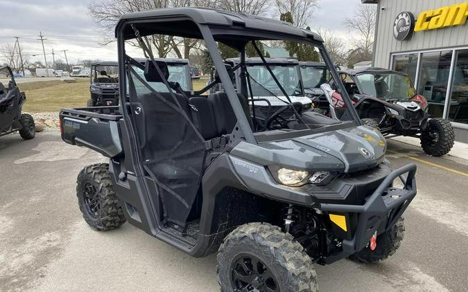 2024 Can-Am® Defender XT HD7