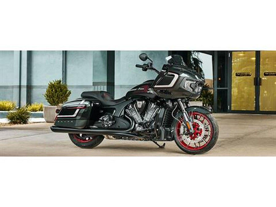 2024 Indian Motorcycle Challenger® Elite