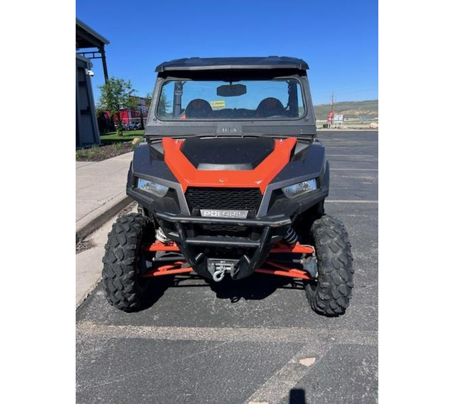 2018 Polaris® GENERAL 1000 EPS DELUXE TITANIUM METALLIC 1000 EPS Base