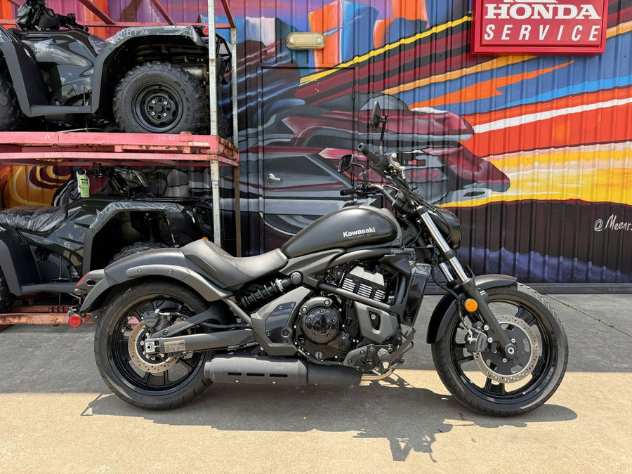 2023 Kawasaki Vulcan® S Base