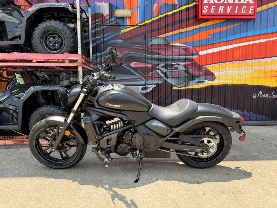 2023 Kawasaki Vulcan® S Base