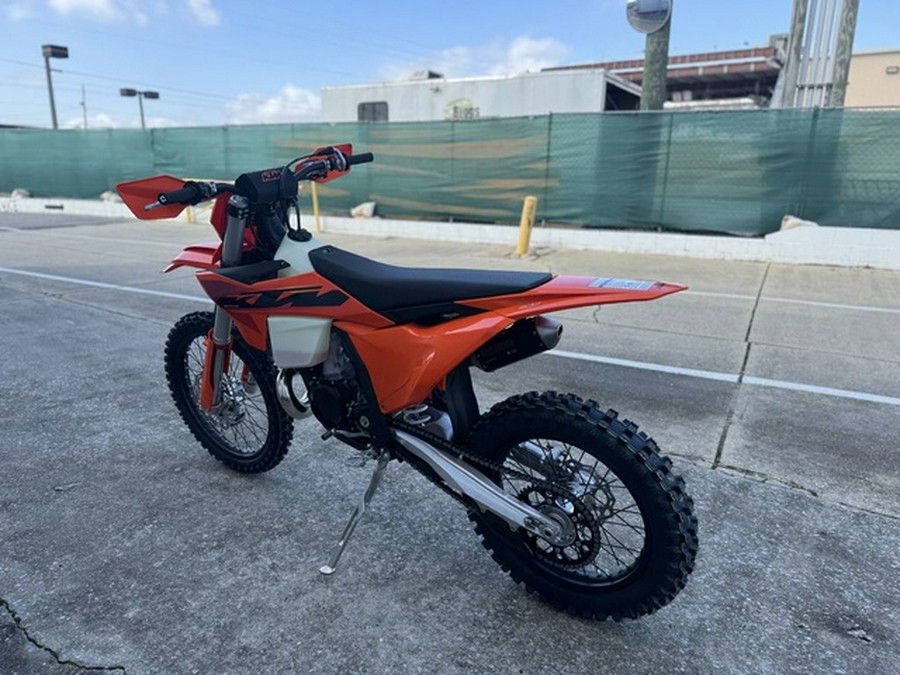 2025 KTM 300 XC 300