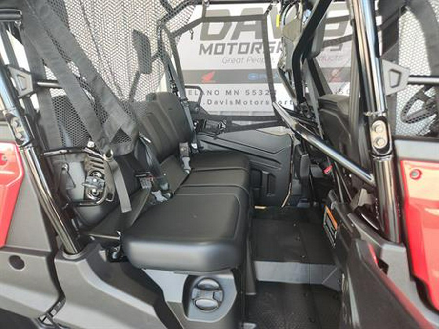 2025 Honda Pioneer 1000-6 Deluxe Crew