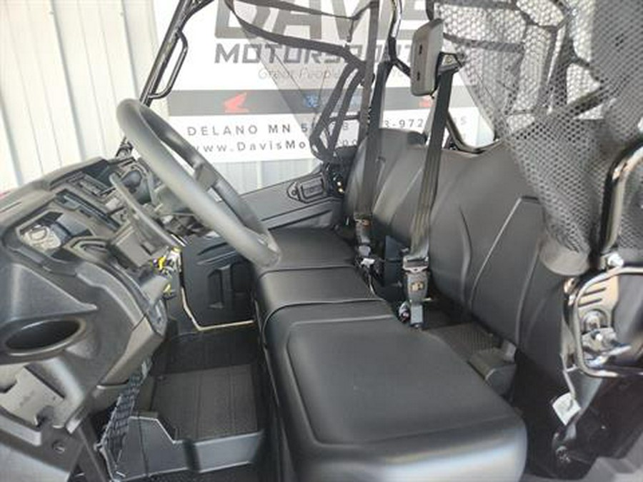 2025 Honda Pioneer 1000-6 Deluxe Crew