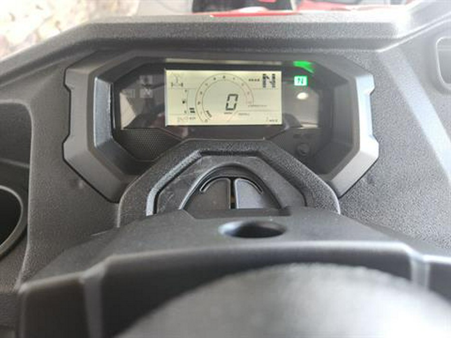 2025 Honda Pioneer 1000-6 Deluxe Crew