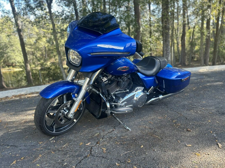 FLHX 2024 Street Glide®