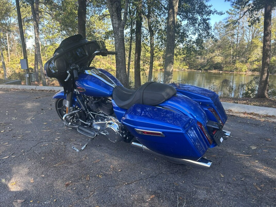 FLHX 2024 Street Glide®