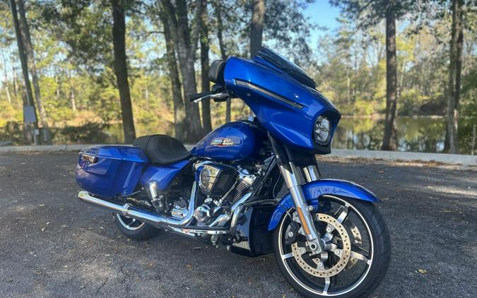FLHX 2024 Street Glide®