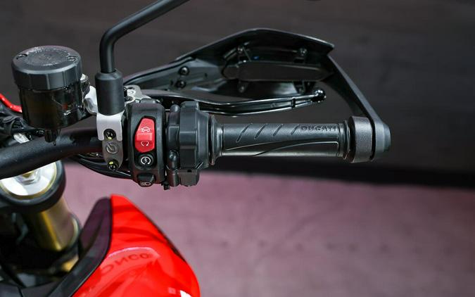 2027 Ducati Hypermotard V2