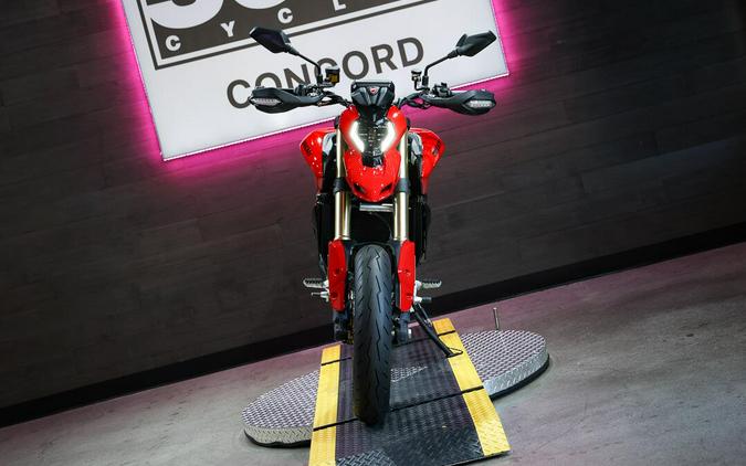 2027 Ducati Hypermotard V2