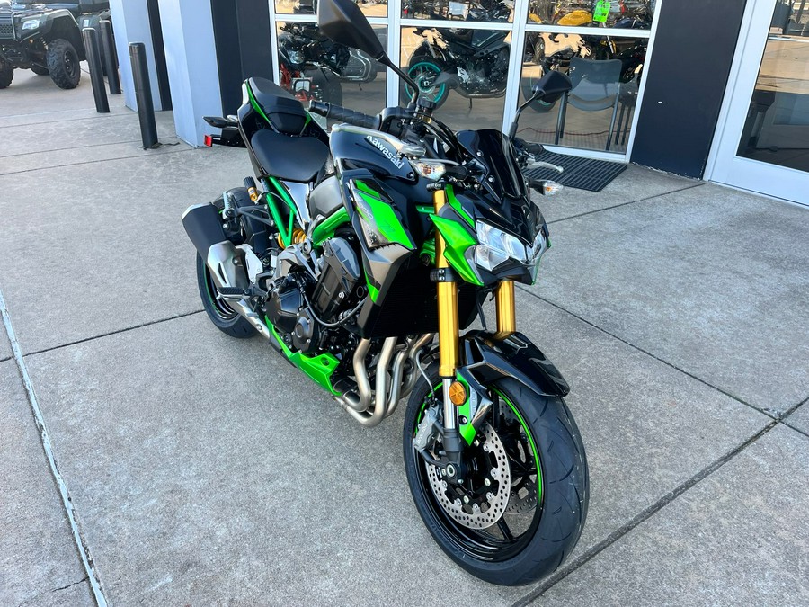 2024 Kawasaki Z900 SE