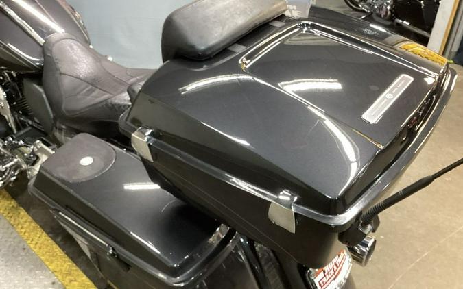 2012 Harley-Davidson® STREET GLIDE CVO