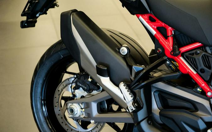 2025 Ducati Multistrada V4 S Travel & Radar Thrilling Black
