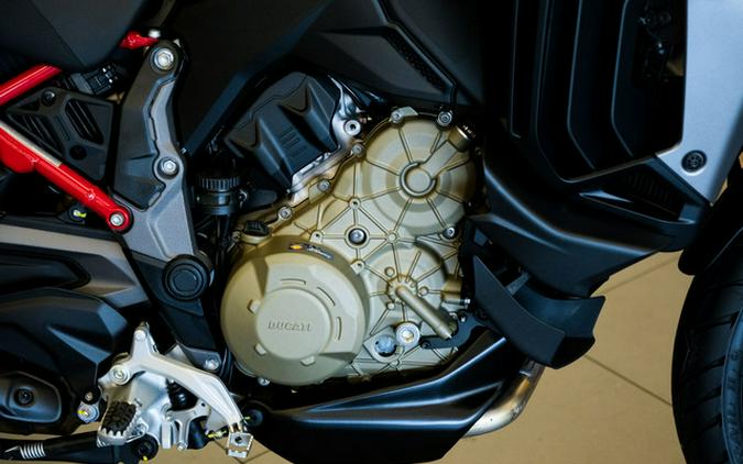 2025 Ducati Multistrada V4 S Travel & Radar Thrilling Black