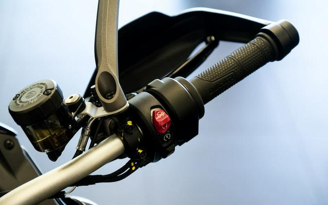 2025 Ducati Multistrada V4 S Travel & Radar Thrilling Black