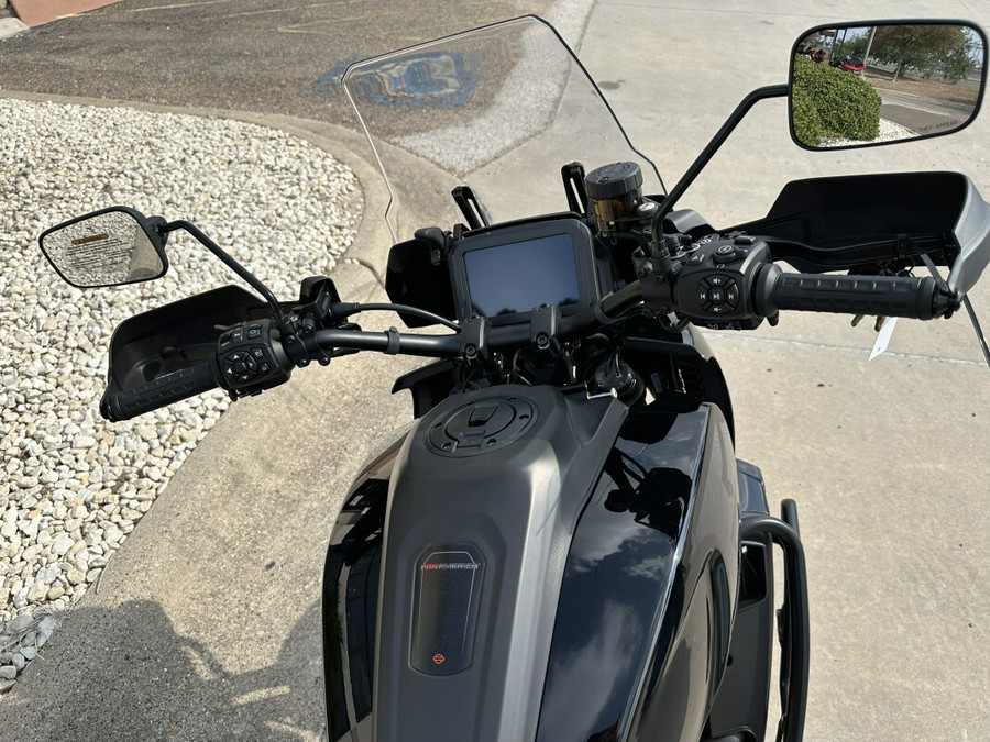 2025 Harley-Davidson Pan America 1250 Special