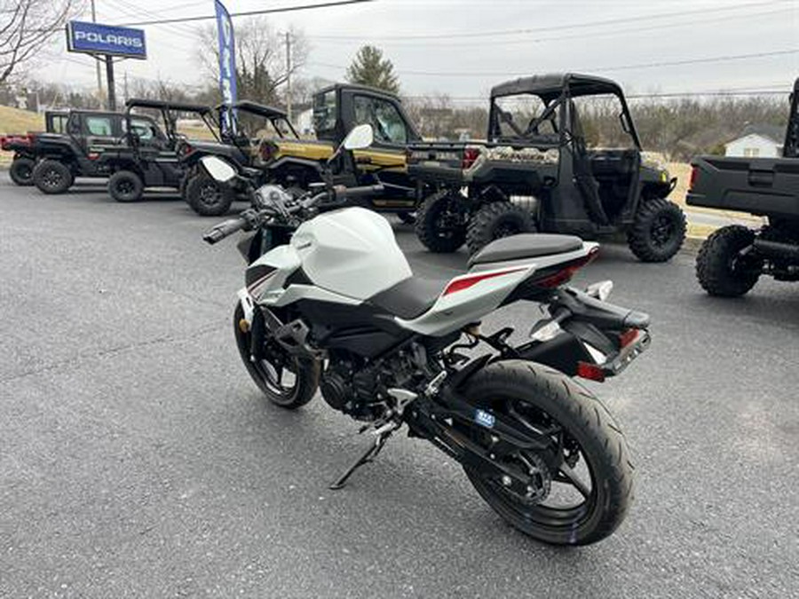 2023 Kawasaki Z400 ABS