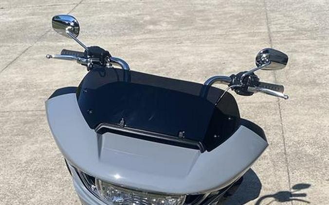 2026 Harley-Davidson Road Glide Solo