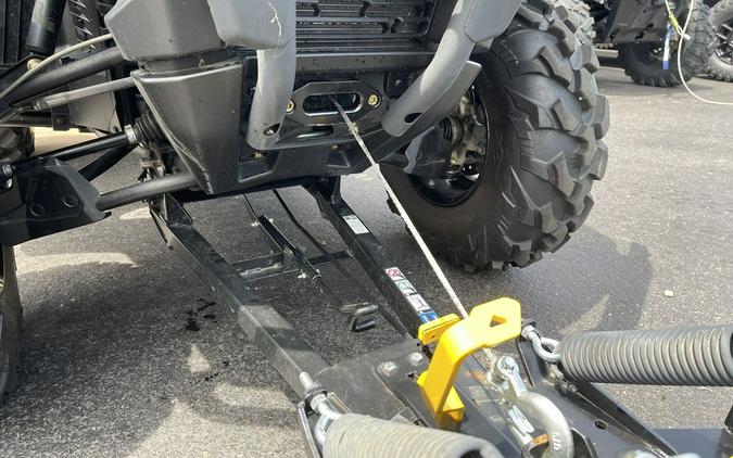 2024 Can-Am® Outlander Pro XU HD7
