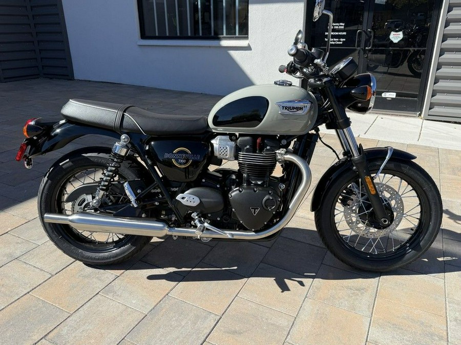 2026 Triumph Bonneville T100 Stone grey