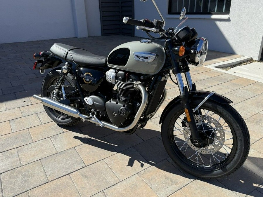 2026 Triumph Bonneville T100 Stone grey