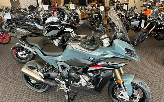 2026 BMW S 1000 XR