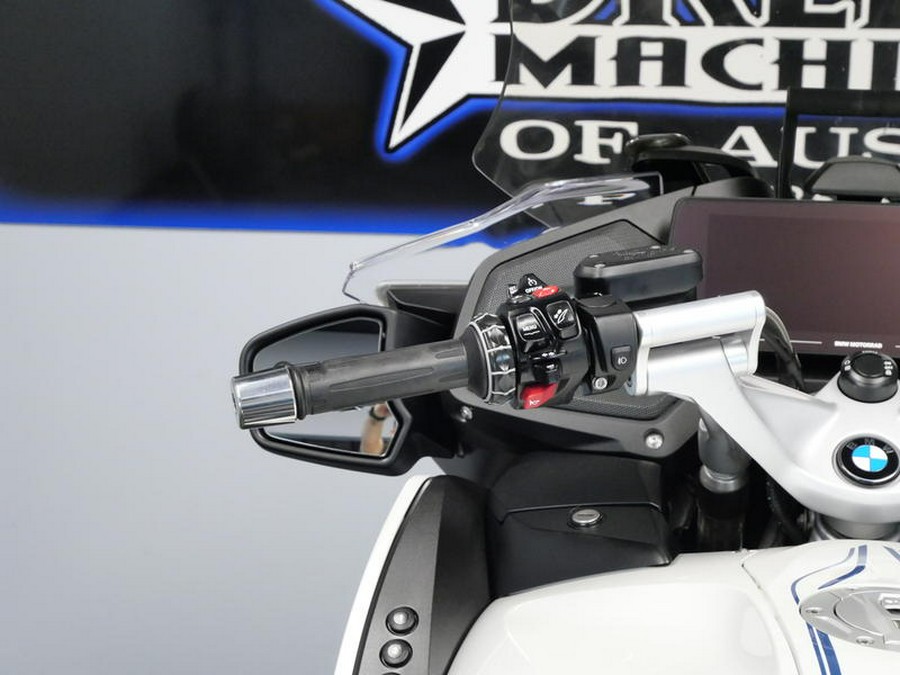 2021 BMW R 1250 RT 719 Mineral White Metallic
