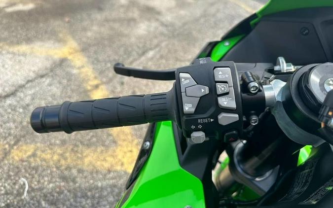 2023 Kawasaki Ninja® ZX™-10R KRT Edition