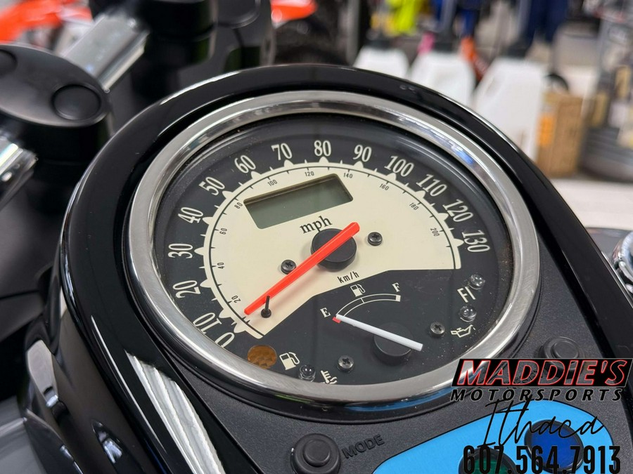 2024 Kawasaki Vulcan 900 Classic