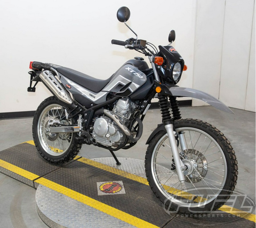 2025 Yamaha XT 250