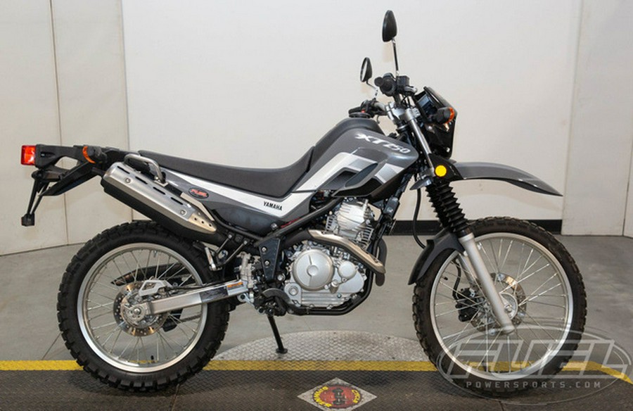 2025 Yamaha XT 250