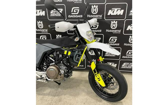 2024 Husqvarna Motorcycles 701 Supermoto