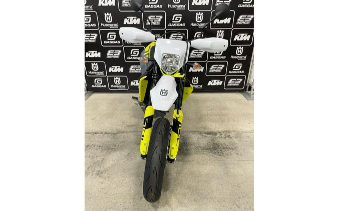 2024 Husqvarna Motorcycles 701 Supermoto