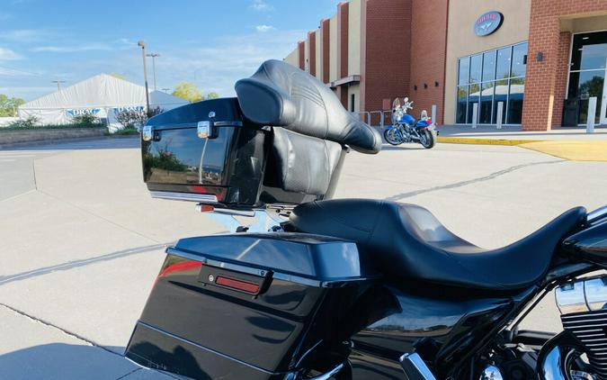 2010 Harley-Davidson Street Glide FLHX