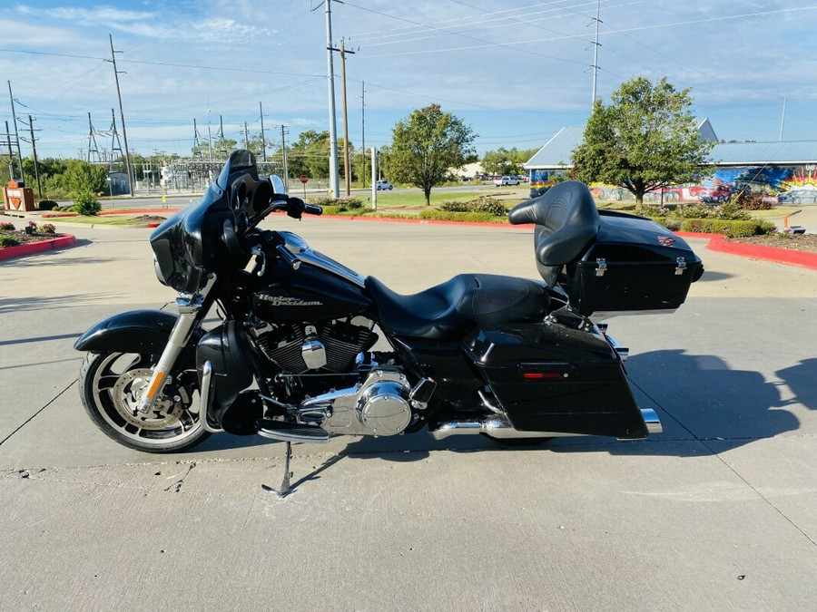 2010 Harley-Davidson Street Glide FLHX